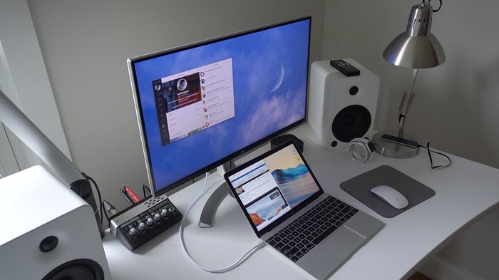 MacBook pe External Monitor mein Black Borders Kaise Hatayein — Overscan Fix 2026