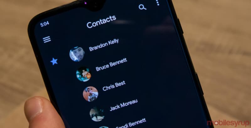 Android Contacts App Par Dark Mode Kaise Enable Karein — 2026